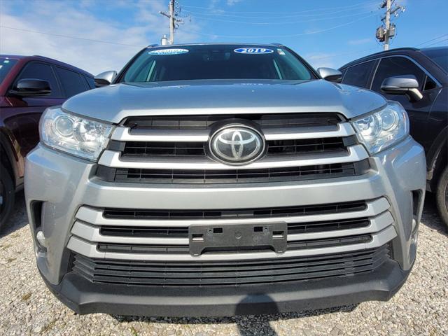 used 2019 Toyota Highlander car, priced at $26,110