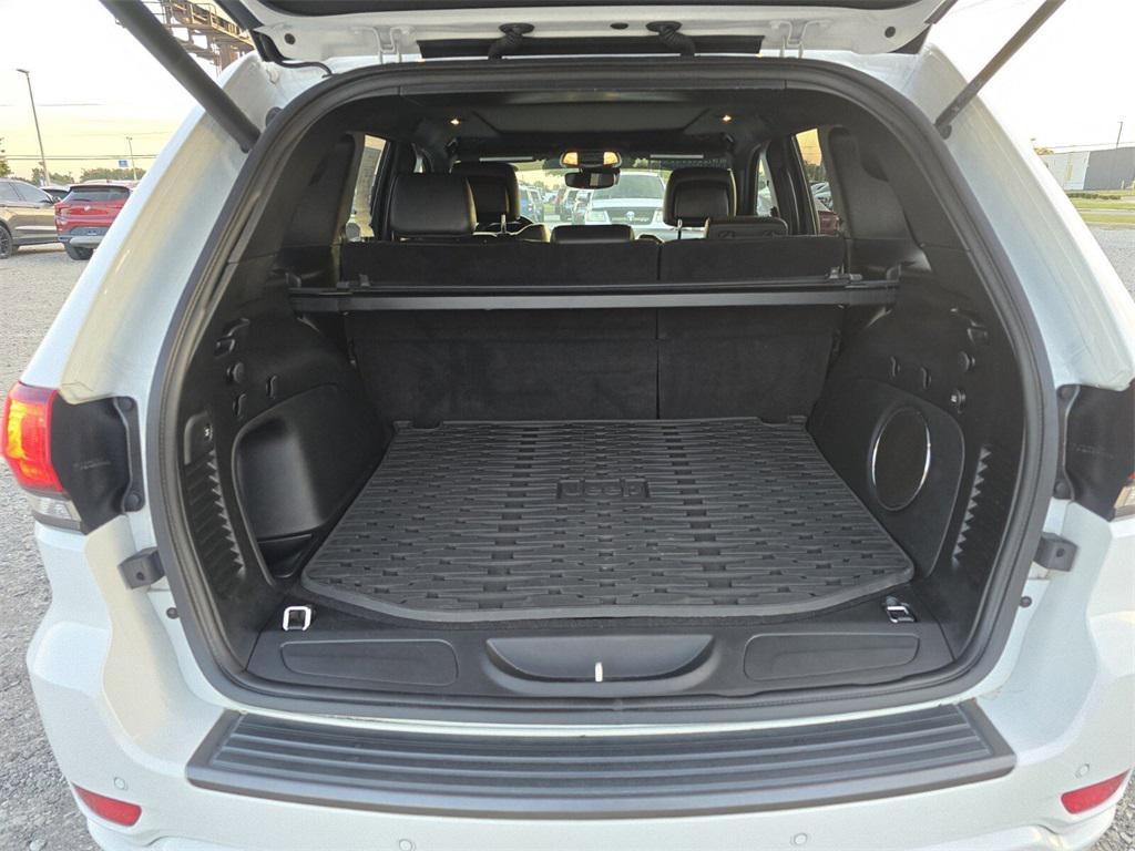 used 2021 Jeep Grand Cherokee car, priced at $28,126