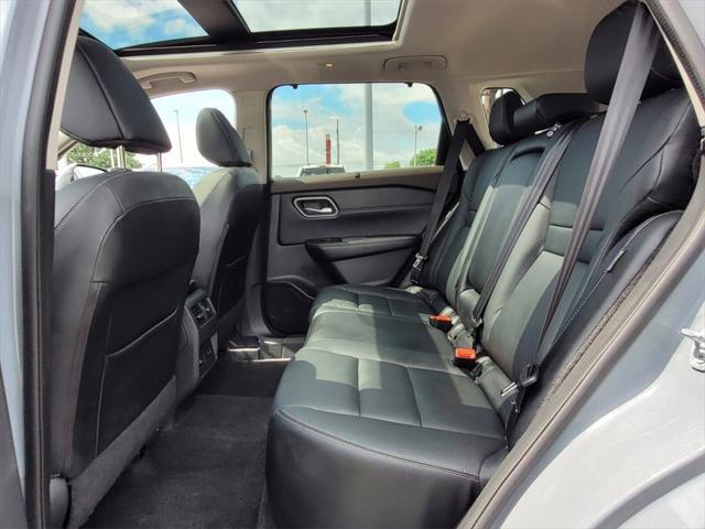 used 2021 Nissan Rogue car, priced at $24,403