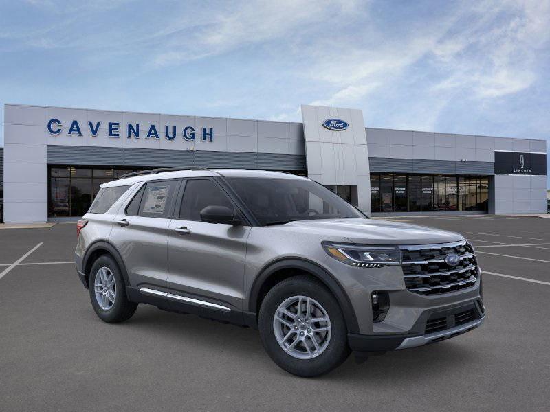 new 2025 Ford Explorer car, priced at $40,720