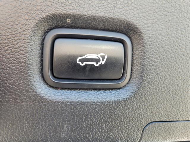 used 2022 Hyundai Santa Fe car, priced at $24,500