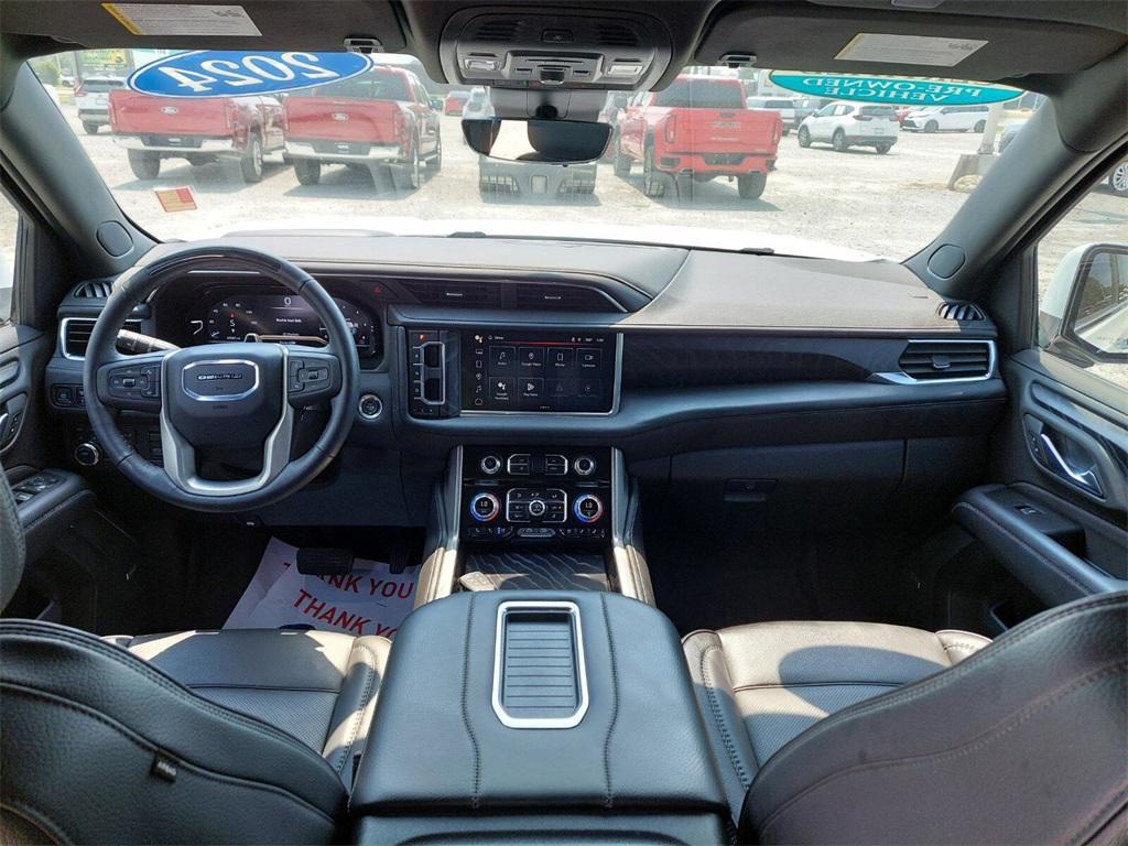 used 2024 GMC Yukon car, priced at $72,064