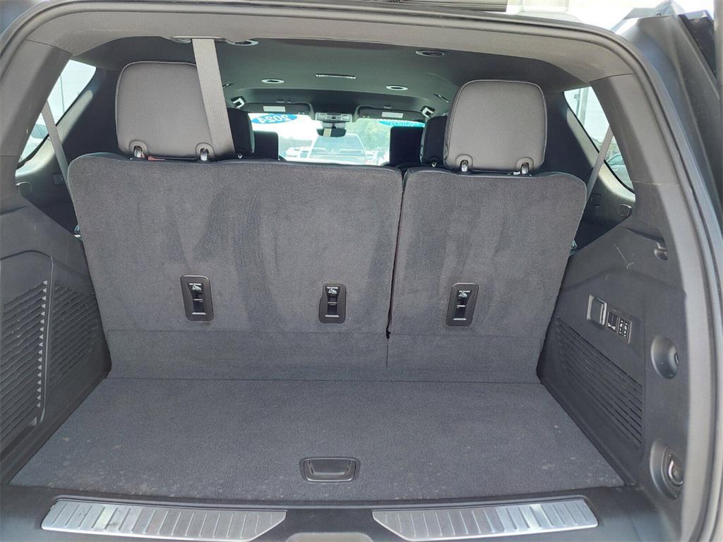 used 2024 GMC Yukon car, priced at $72,064