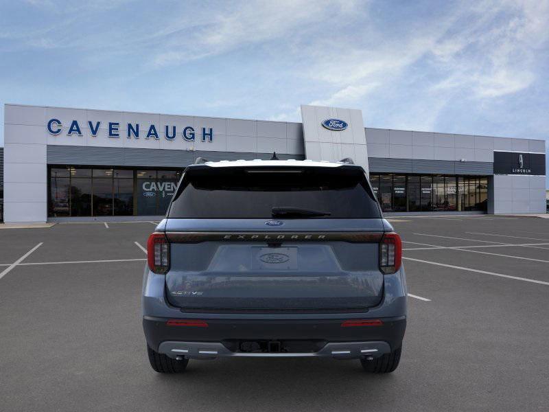 new 2025 Ford Explorer car, priced at $40,760