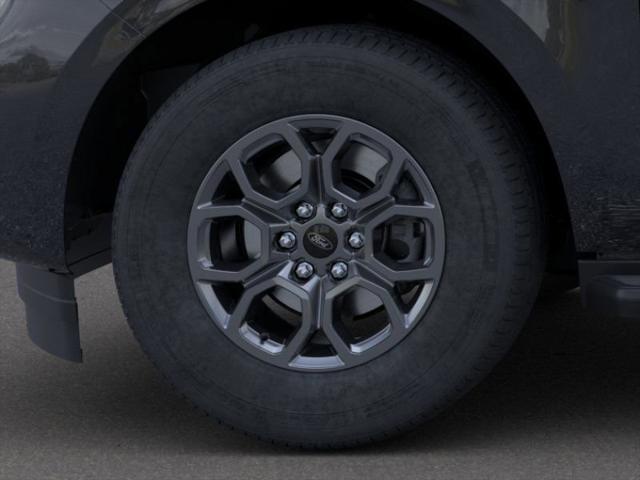new 2025 Ford Expedition car, priced at $67,690