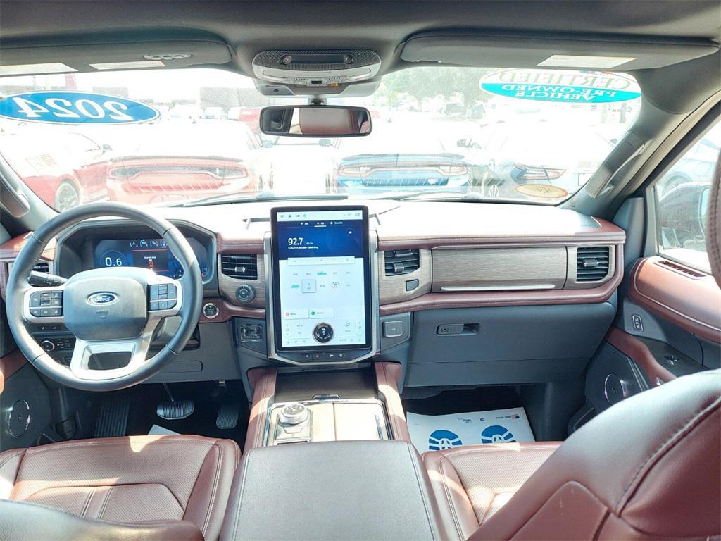 used 2024 Ford Expedition car, priced at $56,899