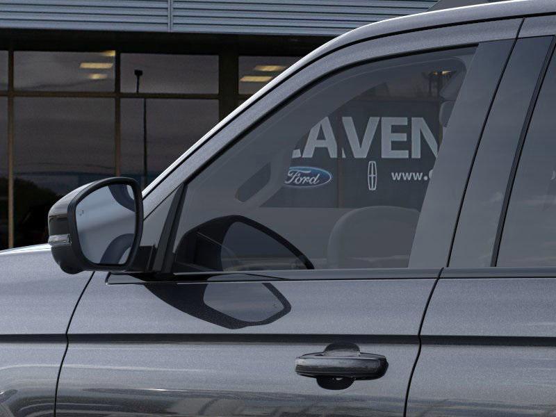 new 2025 Ford Expedition car, priced at $79,535