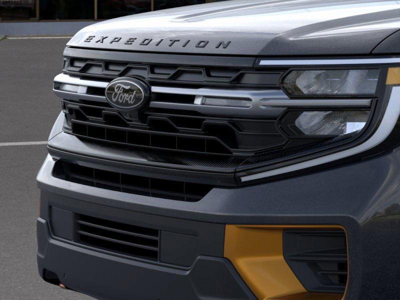 new 2025 Ford Expedition car, priced at $79,535