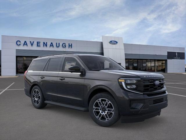 new 2025 Ford Expedition car, priced at $73,170