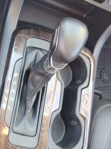 used 2022 GMC Canyon car, priced at $31,242