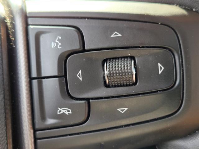 used 2024 GMC Yukon XL car