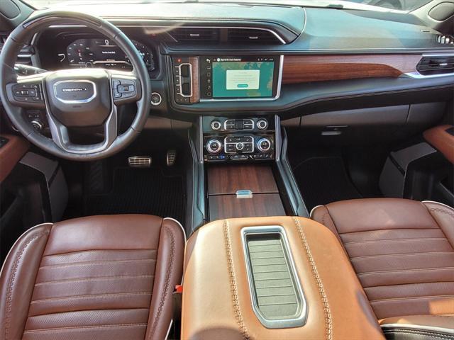 used 2024 GMC Yukon XL car