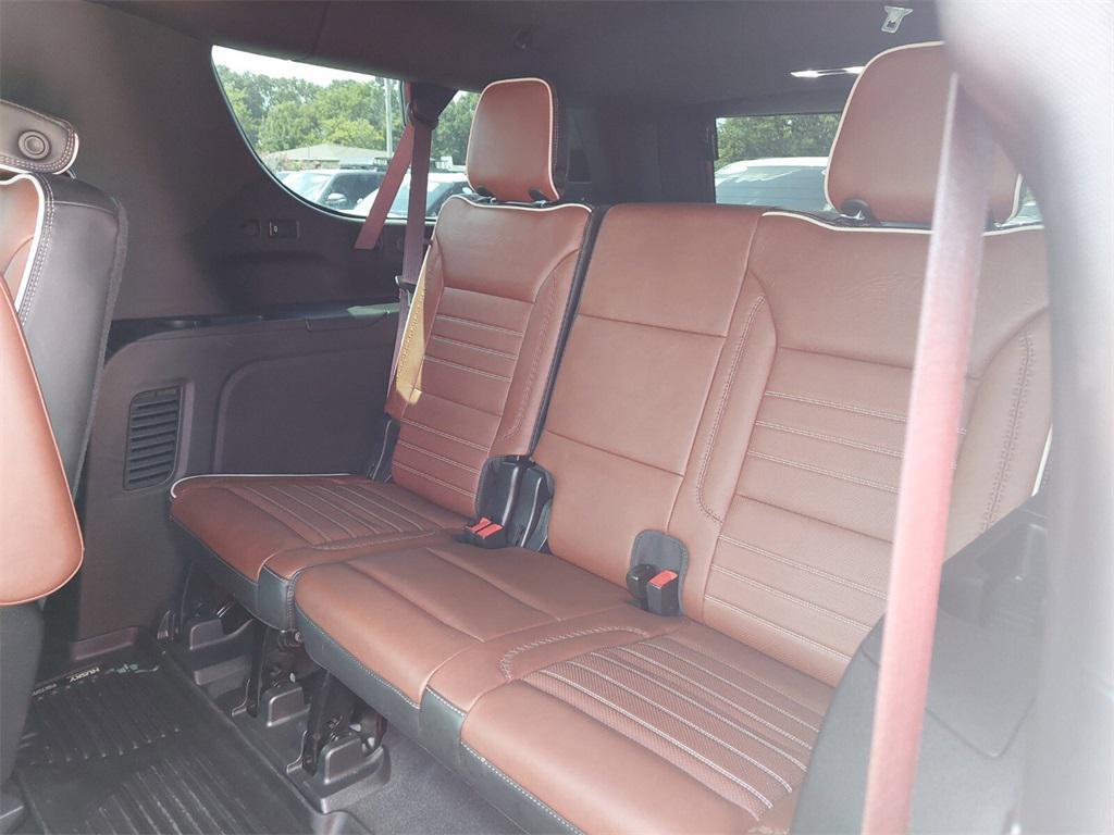 used 2023 GMC Yukon XL car, priced at $72,889
