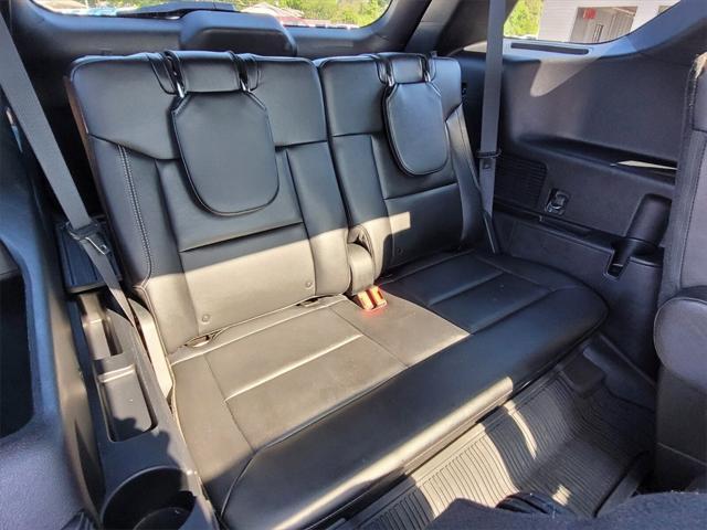 used 2022 Ford Explorer car