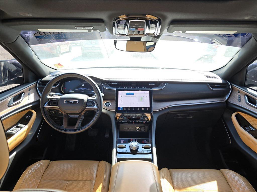 used 2023 Jeep Grand Cherokee car, priced at $39,900