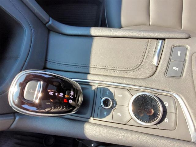 used 2024 Cadillac XT6 car, priced at $41,174