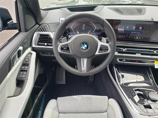 new 2026 BMW X7 car, priced at $100,375