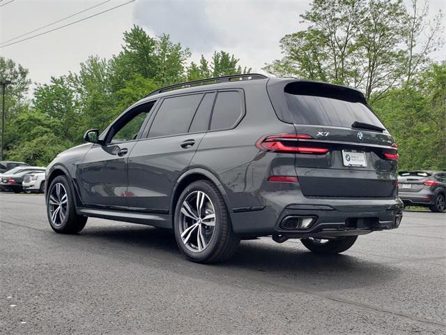 new 2026 BMW X7 car, priced at $100,375