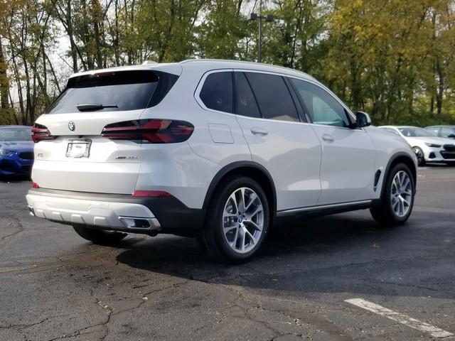 new 2025 BMW X5 PHEV car, priced at $79,740