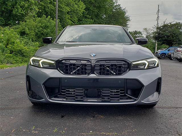new 2025 BMW X4 car, priced at $63,500