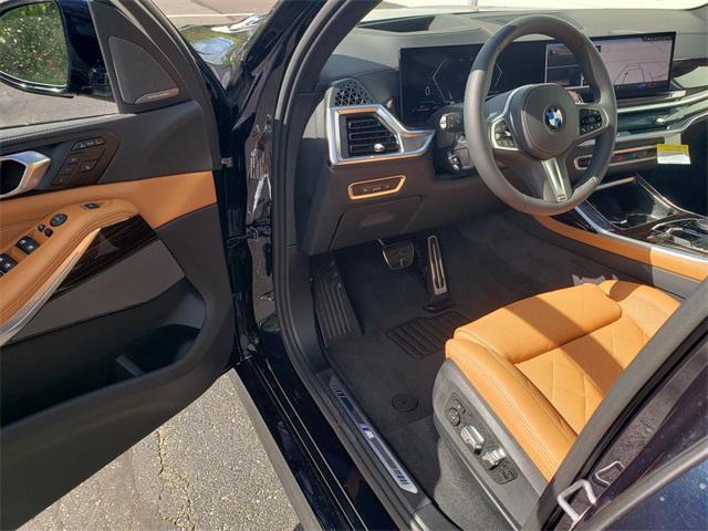 new 2026 BMW X7 car, priced at $98,905