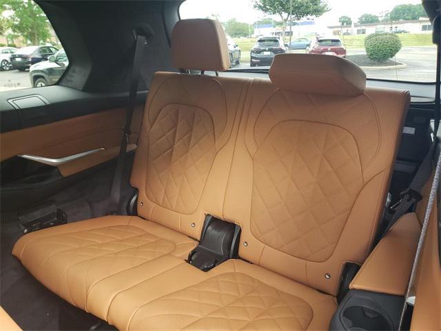new 2026 BMW X7 car, priced at $98,725