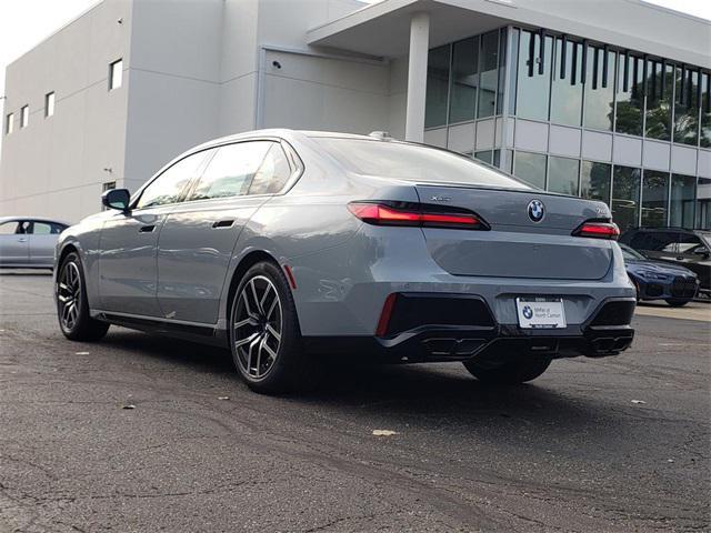 new 2025 BMW 760 car, priced at $132,900