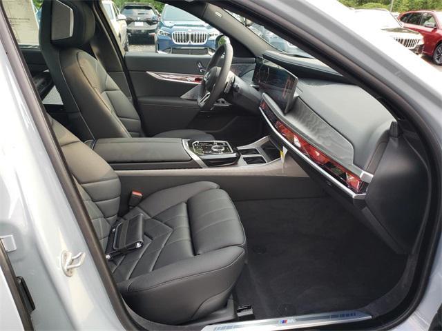 new 2025 BMW 760 car, priced at $132,900