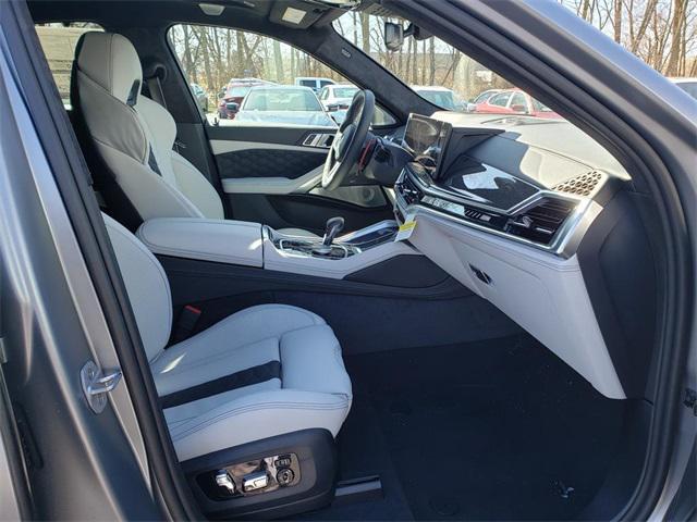 new 2025 BMW X6 M car, priced at $149,015