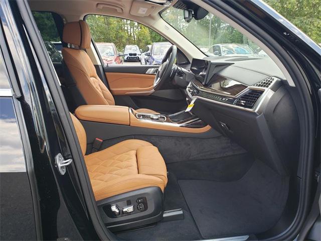 new 2026 BMW X7 car, priced at $94,725