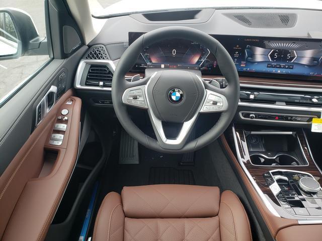 new 2025 BMW X7 car, priced at $91,525