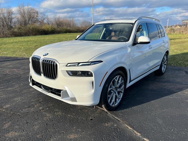 new 2025 BMW X7 car, priced at $91,525