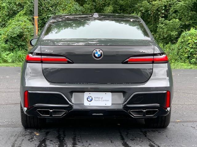 new 2024 BMW 760 car, priced at $135,130