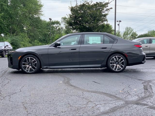 new 2024 BMW 760 car, priced at $135,130