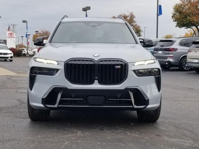 new 2025 BMW X7 car, priced at $123,700