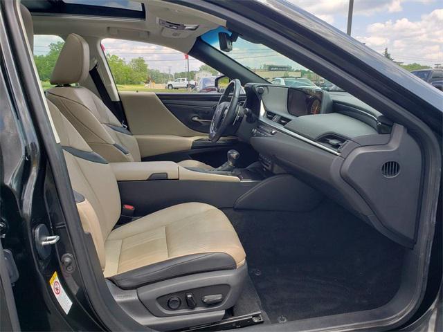 used 2019 Lexus ES 350 car, priced at $26,995
