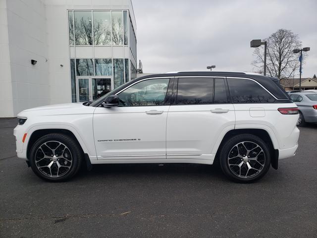 used 2023 Jeep Grand Cherokee car, priced at $49,995