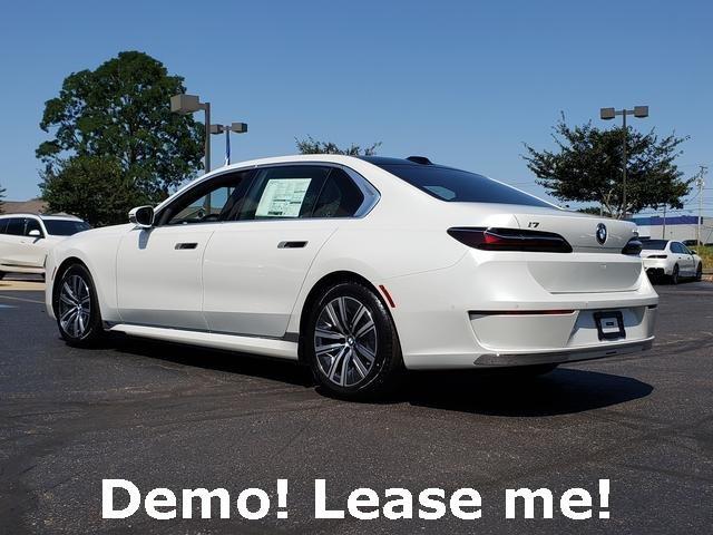 used 2024 BMW i7 car, priced at $87,995