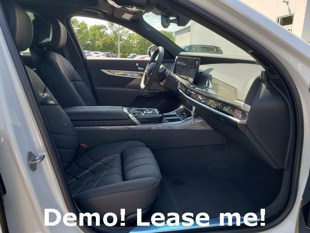 used 2024 BMW i7 car, priced at $87,995