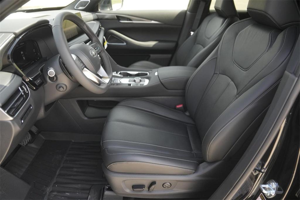 new 2025 INFINITI QX60 car, priced at $54,977