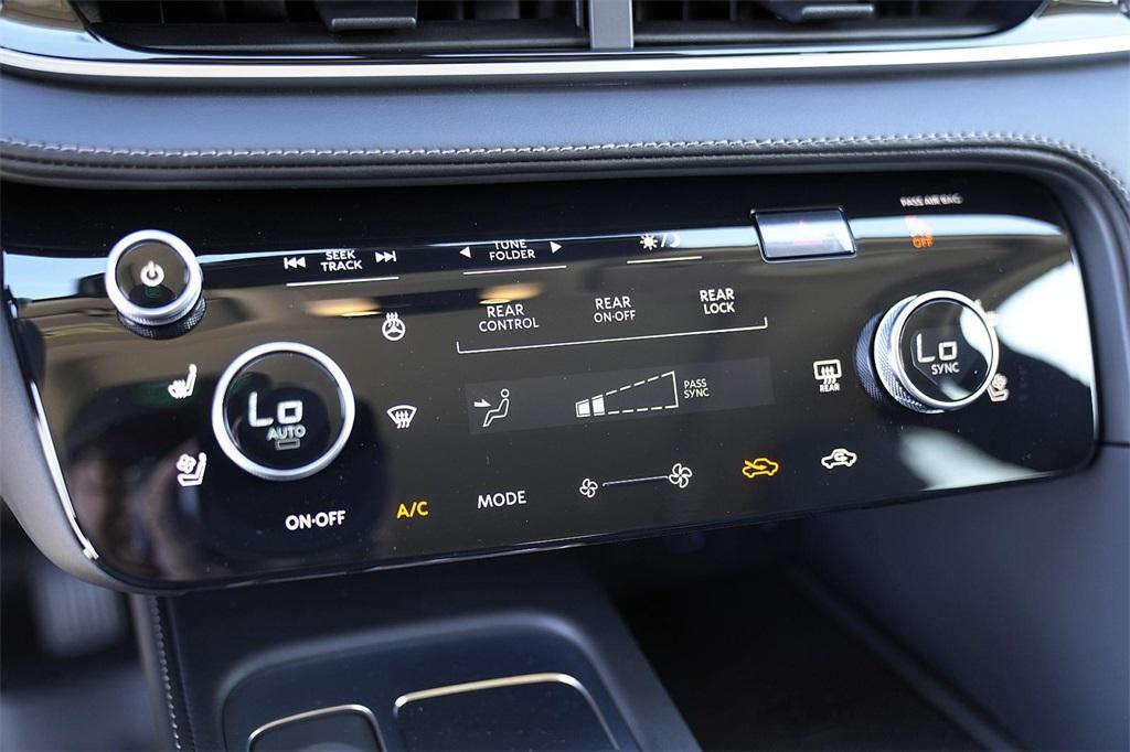 used 2025 INFINITI QX60 car, priced at $45,800