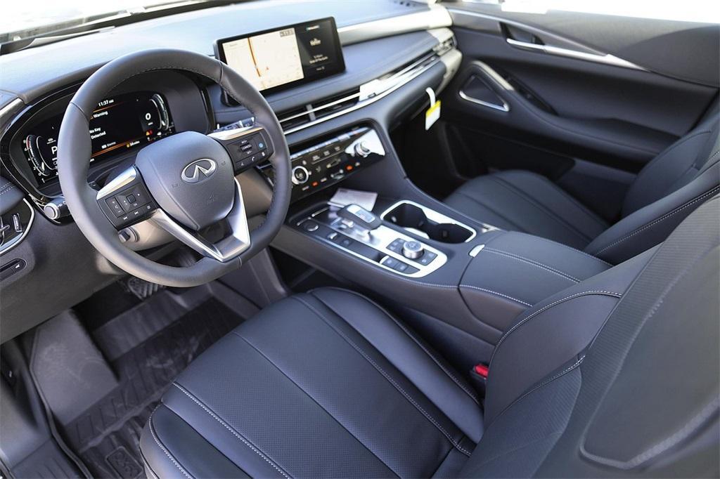 used 2025 INFINITI QX60 car, priced at $45,800