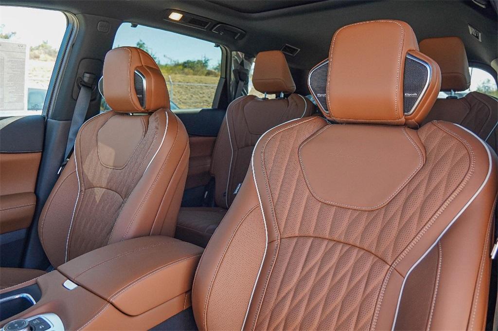 new 2026 INFINITI QX60 car, priced at $70,795