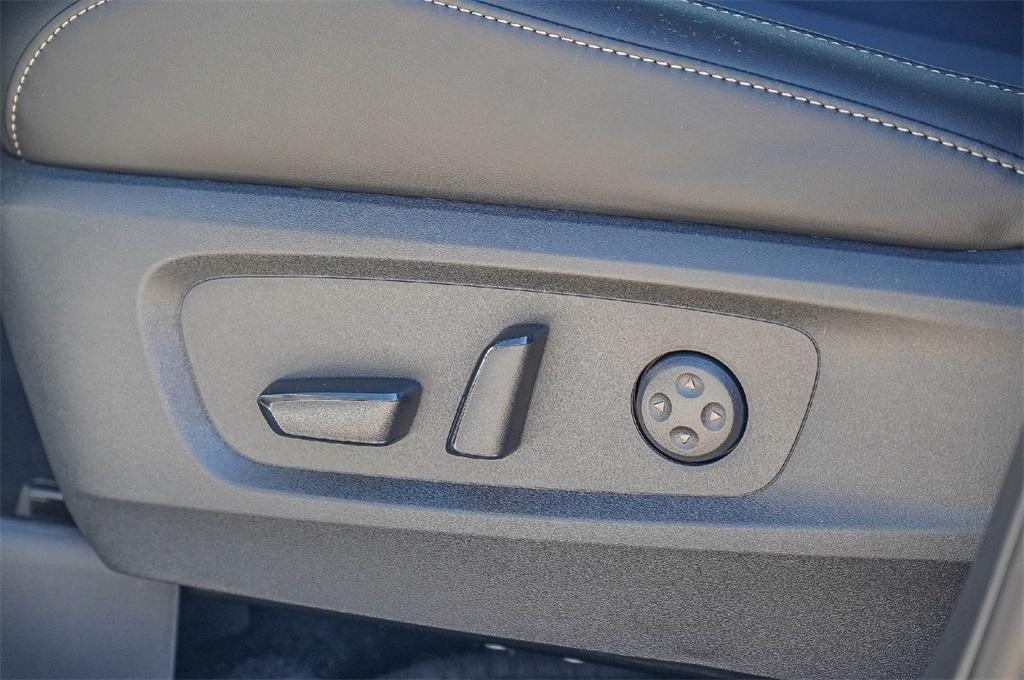 new 2026 INFINITI QX60 car, priced at $65,490