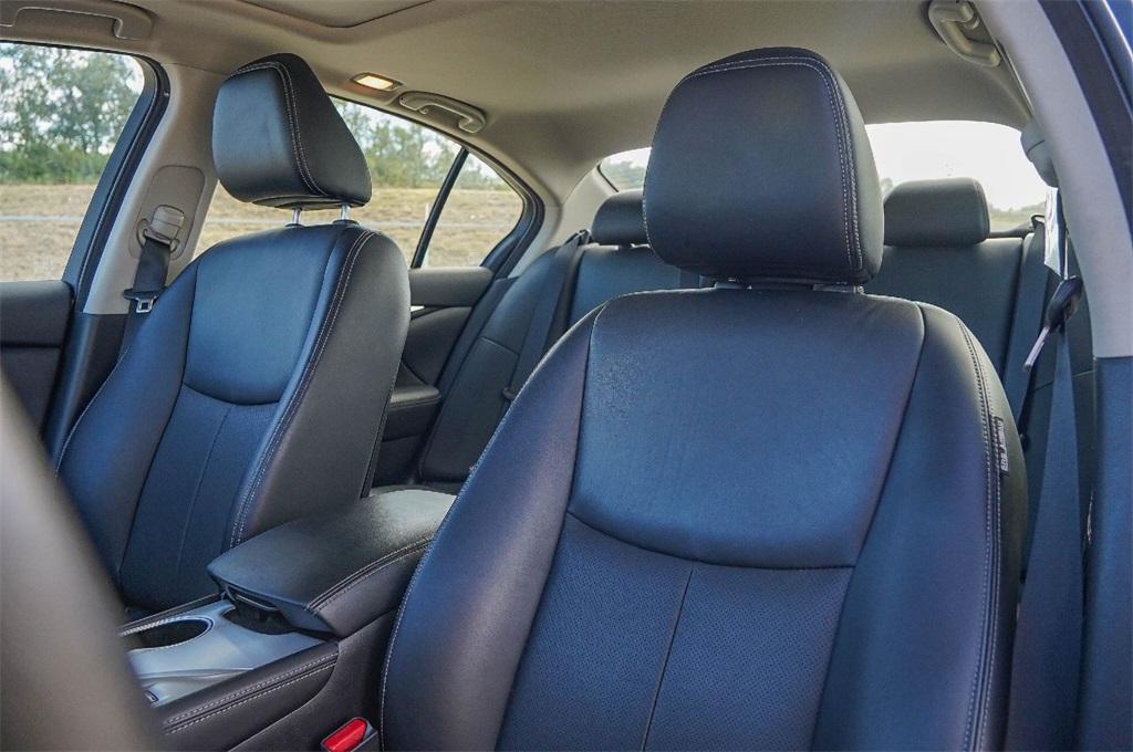 used 2023 INFINITI Q50 car, priced at $35,400