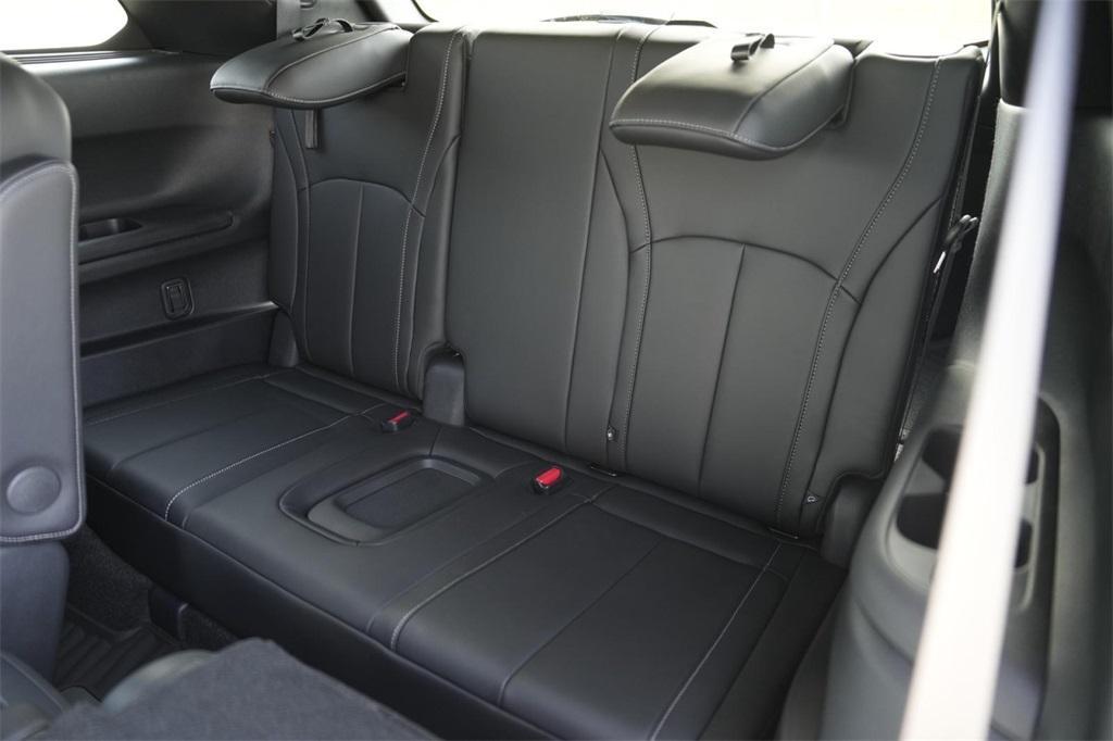 new 2025 INFINITI QX60 car, priced at $61,547