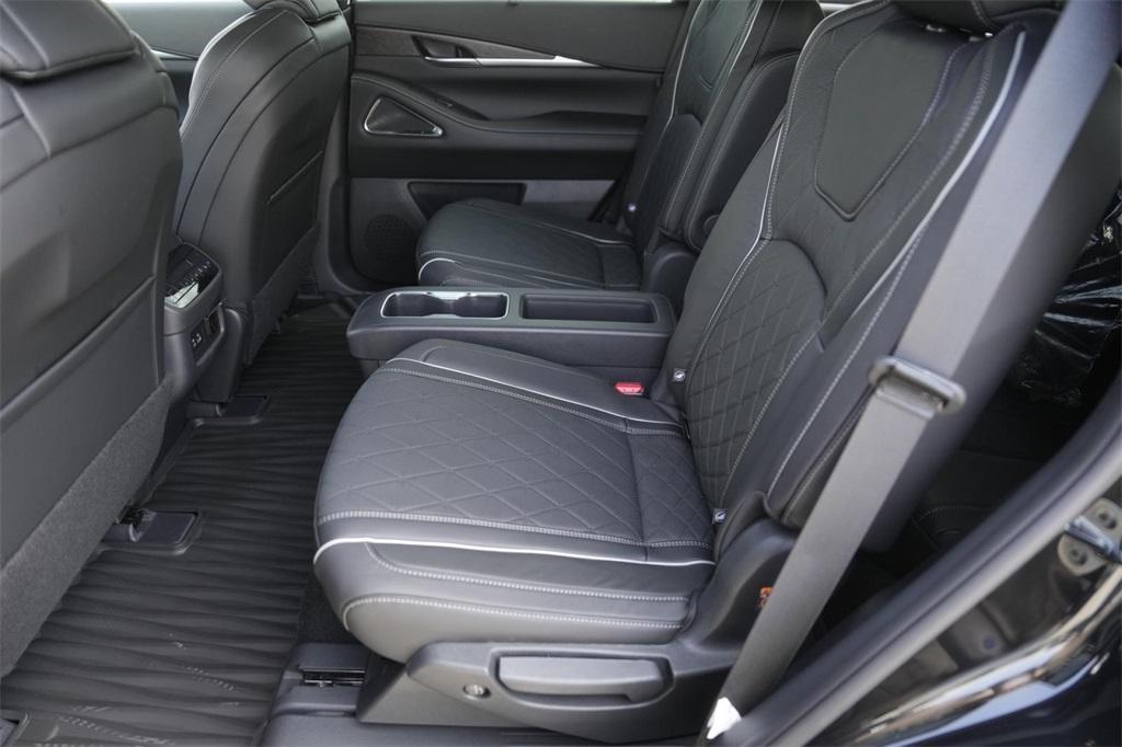 new 2025 INFINITI QX60 car, priced at $61,547