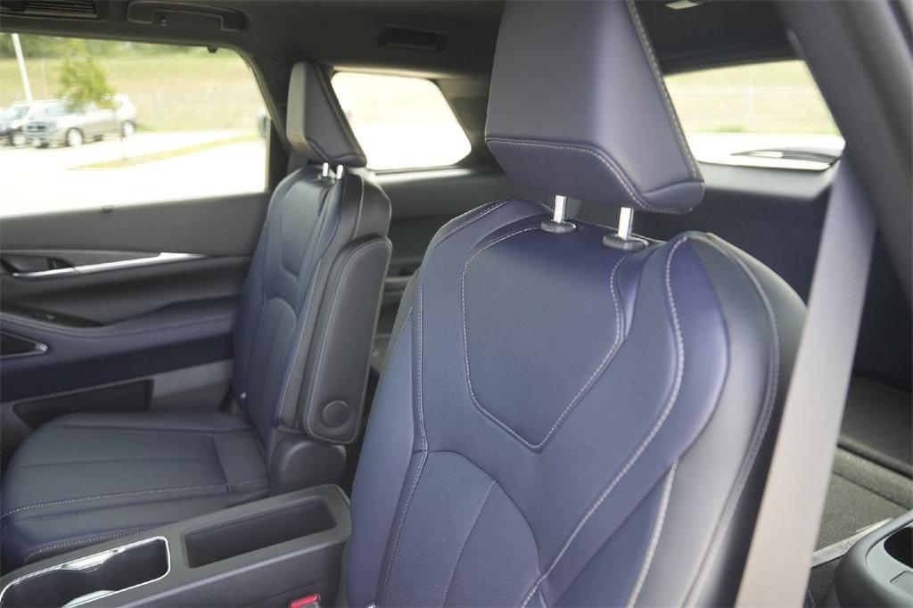 new 2026 INFINITI QX60 car, priced at $67,247