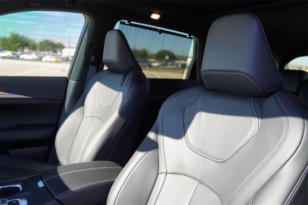 used 2025 INFINITI QX60 car, priced at $44,400