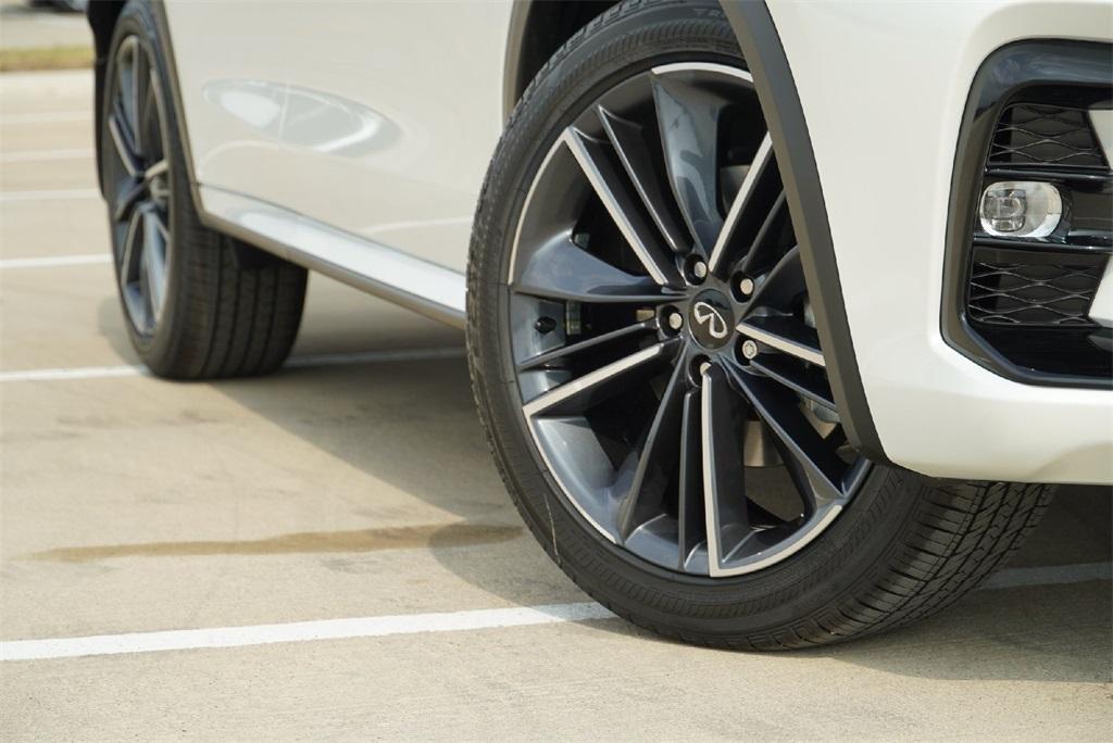 new 2025 INFINITI QX50 car, priced at $48,667